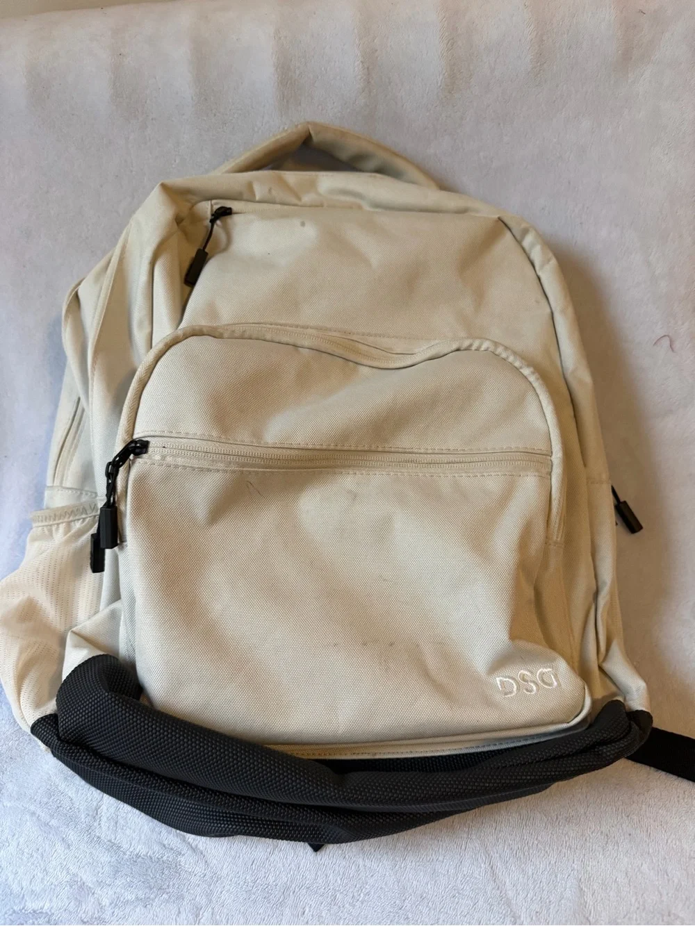 DSG Backpack Women One Size Cream Good Canvas Padded Base Zip Pocket